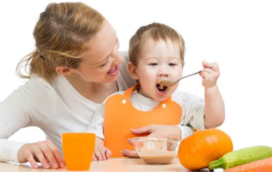 寶寶挨餓有什么好處 寶寶什么時候挨餓最好