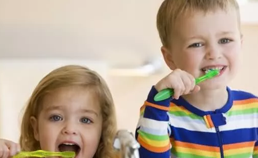 寶寶塞牙怎么辦 寶寶塞牙處理妙招