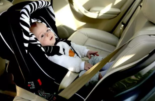 兒童安全座椅多大的寶寶可以坐 寶寶用安全座椅的時間