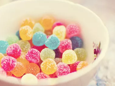 寶寶愛吃甜食讓智力下降嗎 寶寶吃甜食有什么危害