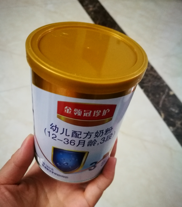 金領(lǐng)冠珍護(hù)三段好不好 金領(lǐng)冠珍護(hù)三段寶寶愛喝嗎