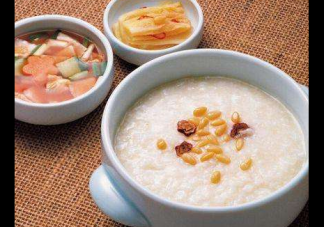 奶水突然變少是什么原因  哪些食物可能使奶水變少