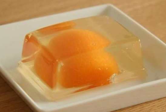 寶寶多大可以吃果凍 寶寶可以吃果凍的時間 寶寶多大可以吃果凍 寶寶可以吃果凍的時間