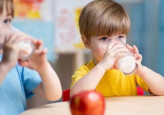 孩子補鈣食物紅黑榜 0-6歲孩子補鈣指南