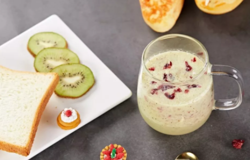 寶寶能喝果汁嗎 寶寶多大可以喝水果汁