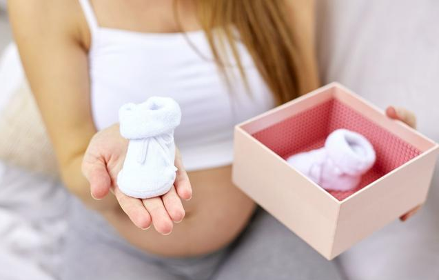 高齡產婦備孕要檢查什么 高齡產婦生育有哪些風險