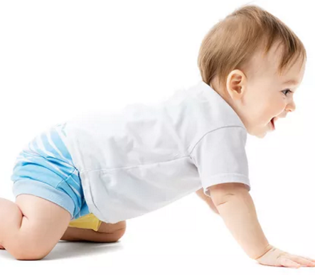 嬰兒的內(nèi)衣需要每天換嗎 嬰兒洗衣物的重點(diǎn)