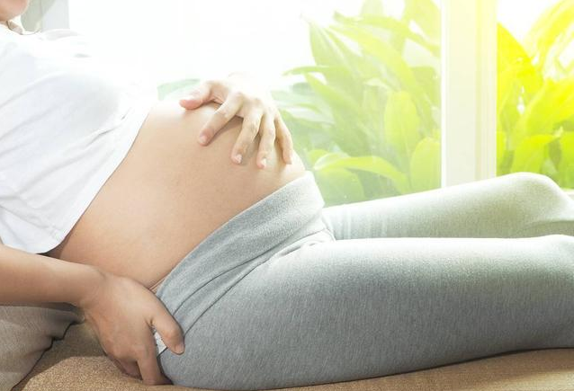 孕期各階段營養(yǎng)品怎么補充 孕期營養(yǎng)品補充原則 孕期各階段營養(yǎng)品怎么補充 孕期營養(yǎng)品補充原則