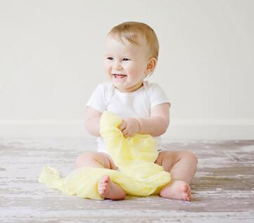 生孩子了臍帶怎么剪 臍帶剪晚了有什么影響