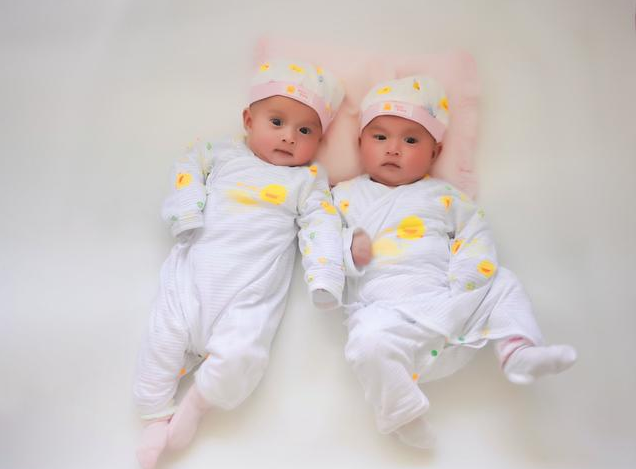 新生兒衣服買得越貴越好嗎 新生兒衣服挑選細節(jié) 新生兒衣服買得越貴越好嗎 新生兒衣服挑選細節(jié)