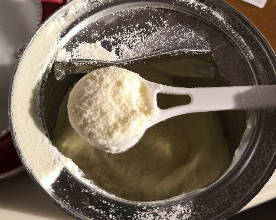 飛鶴智純有機奶粉和星飛帆哪個好 飛鶴有機奶粉使用測評