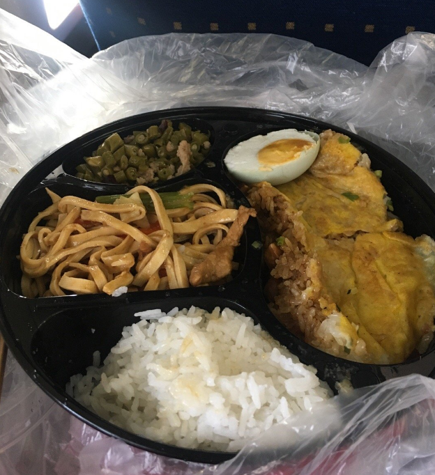 ?過年在回家路上的句子 2019過年回家路上說說朋友圈 ?過年在回家路上的句子 2019過年回家路上說說朋友圈