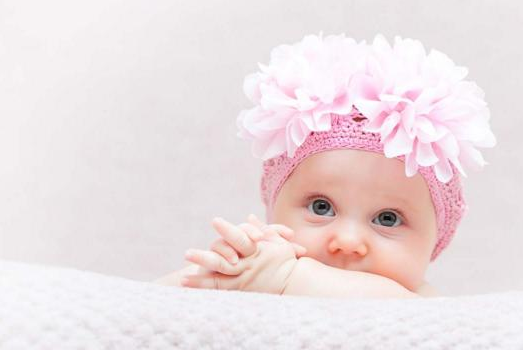 大年初一生孩子命好嗎 大年初一生孩子有什么講究