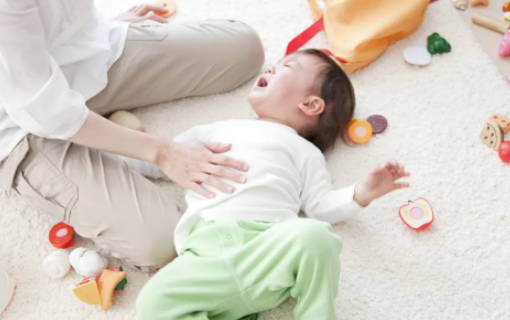 孩子被欺負家長應該怎么做 孩子被欺負家長解決辦法