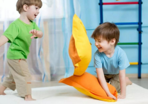 孩子欺負(fù)別人怎么處理 孩子欺負(fù)別人處理方法 孩子欺負(fù)別人怎么處理 孩子欺負(fù)別人處理方法