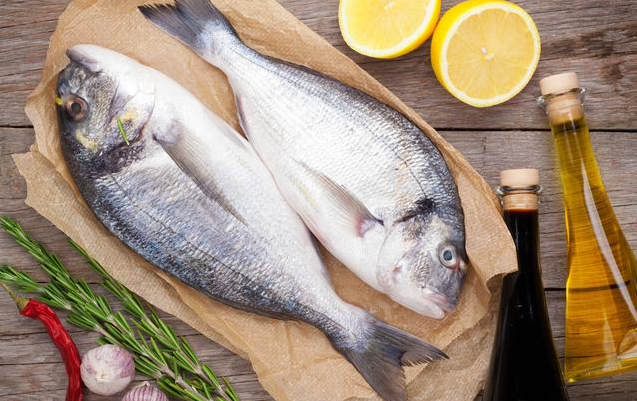 魚的什么部位不能給孩子吃 孩子怎么吃魚更健康