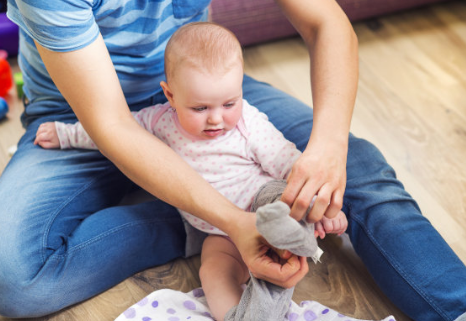 大幅度降溫如何給寶寶保暖 低溫怎么做好保暖