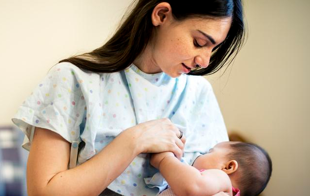 母乳喂養存在哪些常見問題 母乳喂養常見問題處理方法