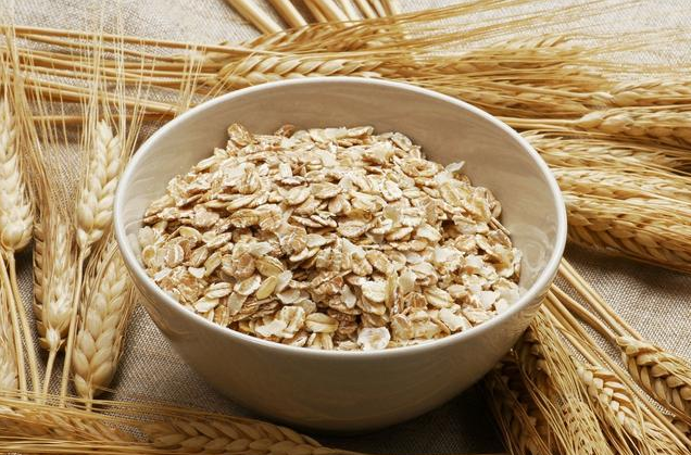 吃燕麥是回奶還是催乳的 吃燕麥對母乳喂養的好處