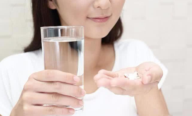 葉酸每天什么時候吃最好 每天補充多少葉酸合適