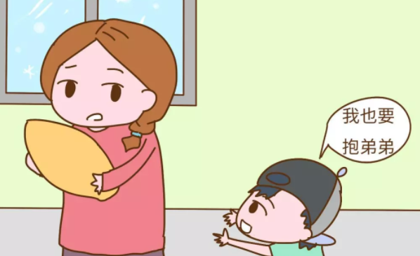 新生兒不能給誰抱 抱新生兒需要注意什么