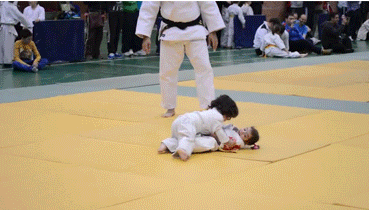 孩子多大可以學跆拳道 練多久能拿到黑帶