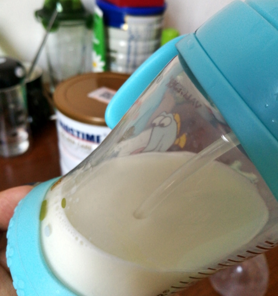 合生元奶粉和諾優能愛他美哪個好 合生元奶粉和康寶萊奶粉哪個好