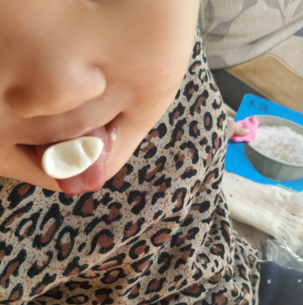 蜜牙貝貝鈣滴劑怎么樣 蜜牙貝貝鈣滴劑孩子愿意吃嗎 蜜牙貝貝鈣滴劑怎么樣 蜜牙貝貝鈣滴劑孩子愿意吃嗎