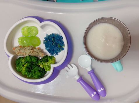 曬寶寶輔食的說說 朋友圈曬孩子輔食心情說說