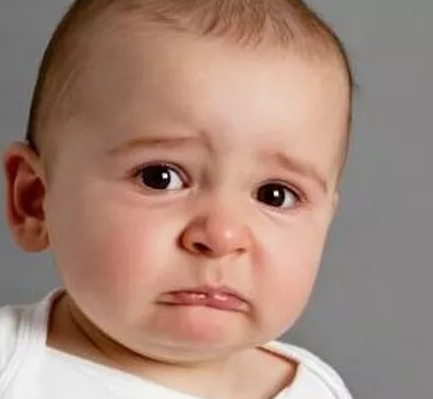 寶寶每次喝奶都會拉粑粑怎么如何預防寶寶便秘