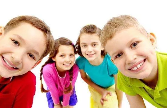 性早熟的發病原因 家長如何自測孩子性早熟