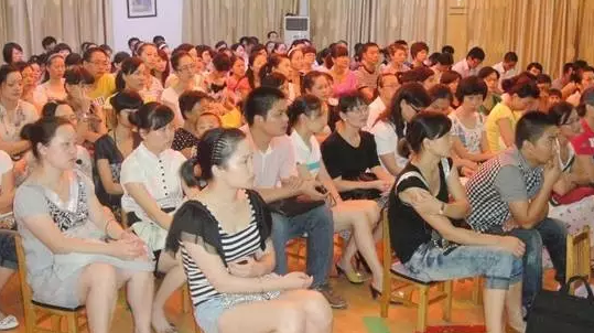 幼兒園小班家長會方案 幼兒園小班家長會準備工作