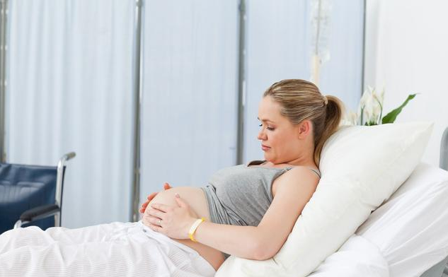 孕期經常心跳過快是怎么回事 孕期心跳加速對胎兒有影響嗎 孕期經常心跳過快是怎么回事 孕期心跳加速對胎兒有影響嗎