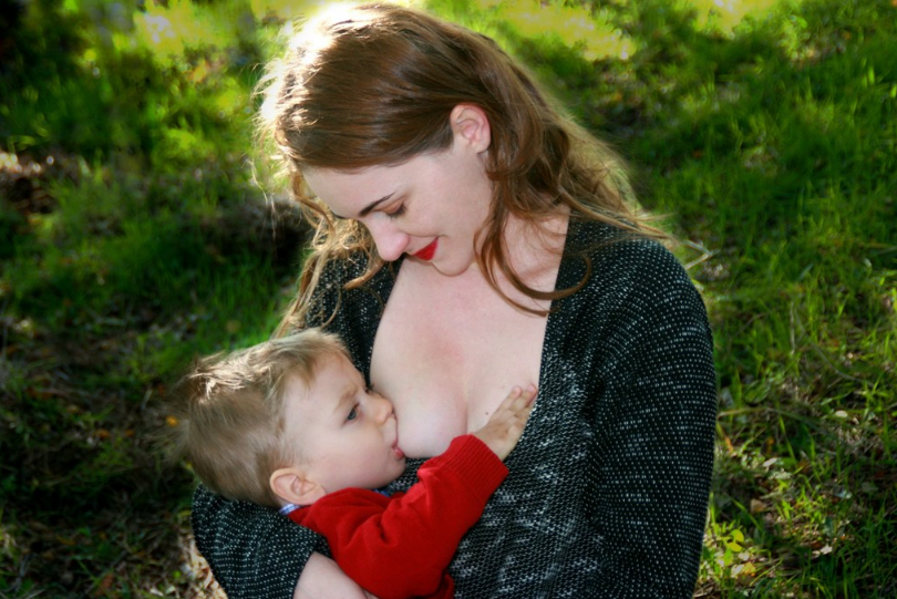 哺乳媽媽怎么護理哺乳期的乳房 哺乳期乳房保養方法