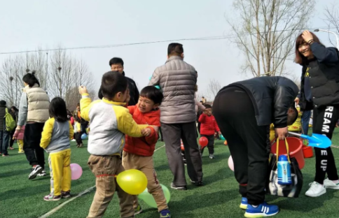 幼兒園大班植樹(shù)節(jié)報(bào)道2019 幼兒園大班植樹(shù)節(jié)活動(dòng)報(bào)道