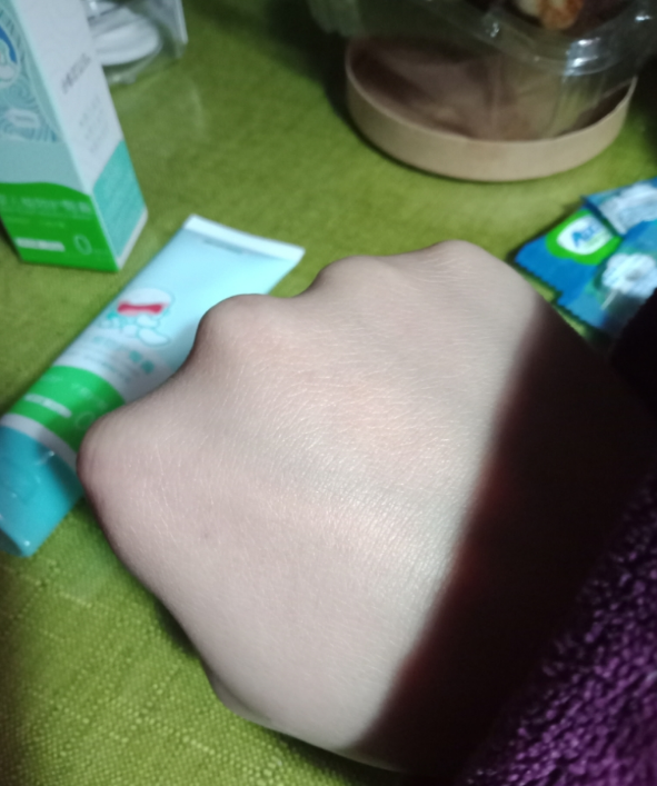 御方寶貝嬰兒植物護(hù)臀膏厚重嗎 御方寶貝嬰兒植物護(hù)臀膏涂起來(lái)味道是什么