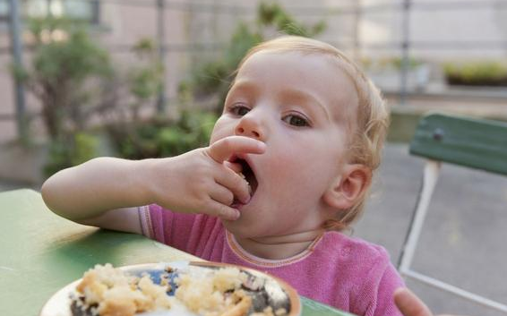 一歲后寶寶三餐怎么吃好 1歲后寶寶三餐輔食建議