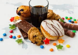 孩子吃糖上癮怎么辦 孩子吃糖太多父母該怎么辦呢