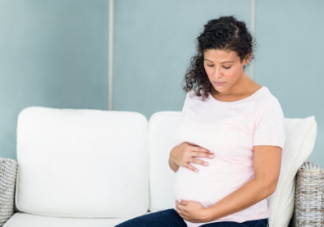 懷孕期間有有水流出羊水破了嗎 羊水破了該怎么辦