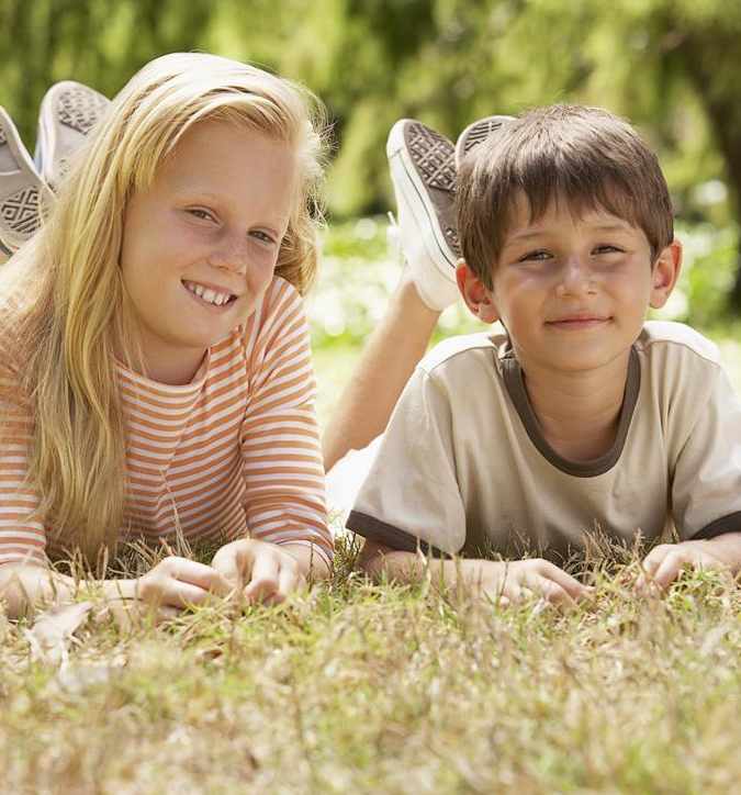 給孩子選什么鞋子最適合他 孩子學(xué)步鞋怎么選比較好