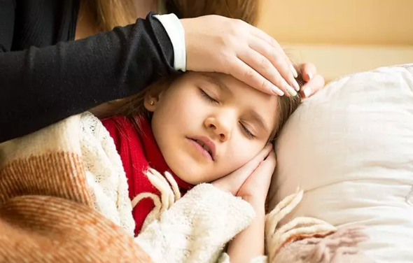 兒子發(fā)燒媽媽擔(dān)心說(shuō)說(shuō) 兒子發(fā)燒媽媽擔(dān)心心情句子