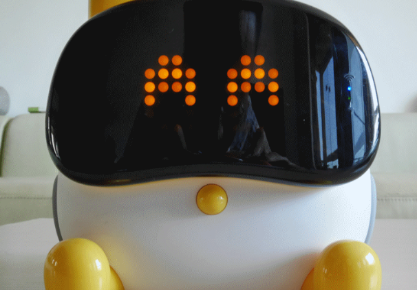 Luka baby繪本閱讀機(jī)器人怎么用 Luka baby繪本閱讀機(jī)器人好用嗎