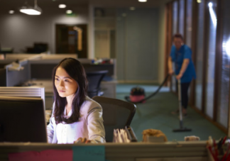 熬夜會不孕不育嗎 愛熬夜女性可需要注意了