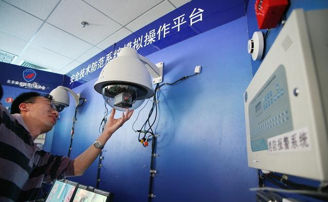 建議對所有幼兒園安裝監(jiān)控 對所有幼兒園安裝監(jiān)控能更好保護孩子 建議對所有幼兒園安裝監(jiān)控 對所有幼兒園安裝監(jiān)控能更好保護孩子