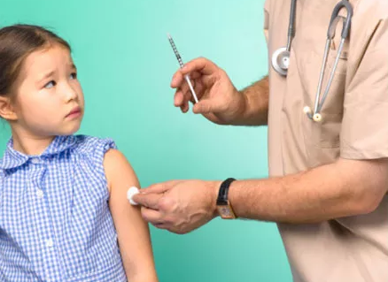 孩子感冒咳嗽可以打疫苗嗎 什么情況下孩子需要延緩疫苗接種時間