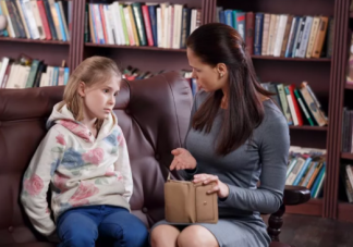 孩子偷拿別人東西怎么處理 孩子偷拿東西正確教育方法