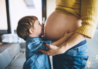 孕婦近視會影響順產嗎 近視不能選擇順產嗎