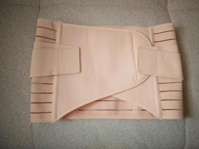 產后收腹帶真能幫助快速恢復身材嗎 關于產后收腹帶使用的3大誤區