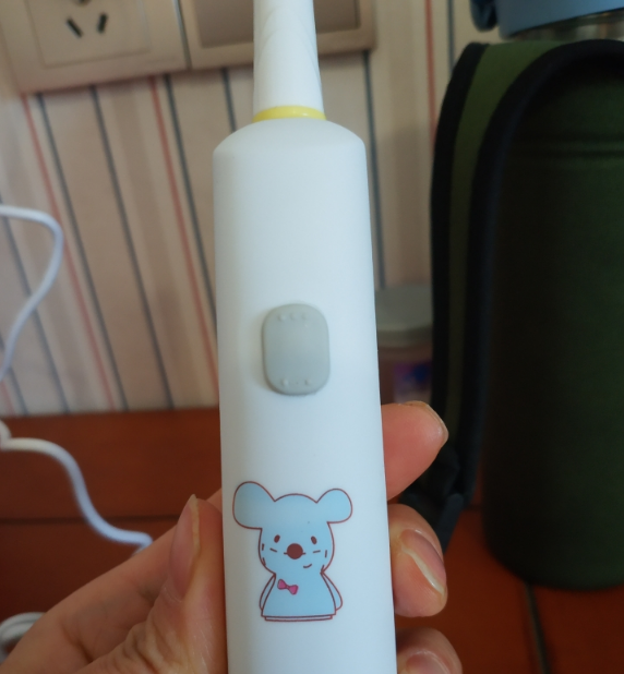 舒寧兒童電動牙刷多大寶寶用比較好 舒寧兒童電動牙刷可以給小寶寶用嗎