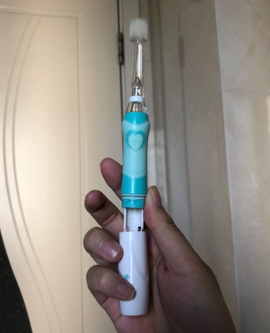 MDB兒童電動牙刷好用嗎 MDB兒童電動牙刷用起來感覺怎么樣